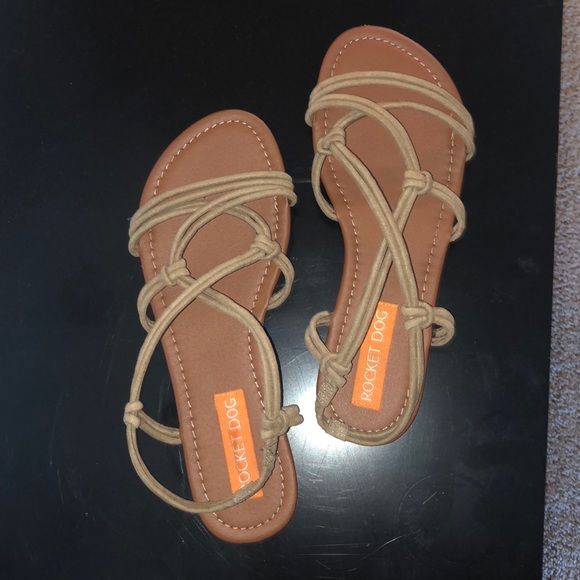 Rocket Dog Shoes - Rocket dog strappy sandals